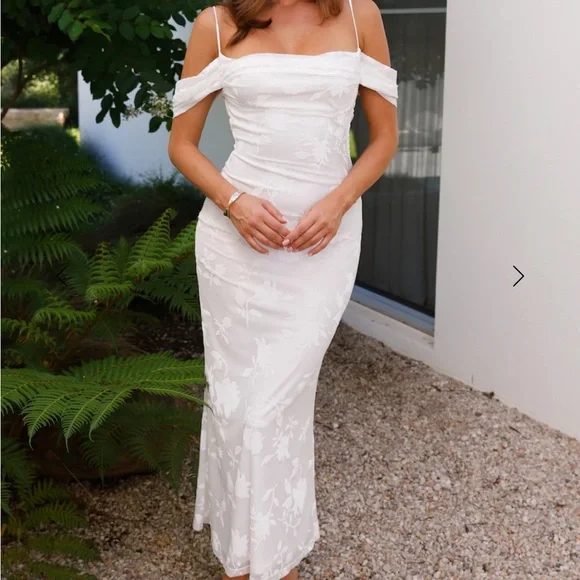 Hello Molly Bridal White Dress - Picture 1 of 5